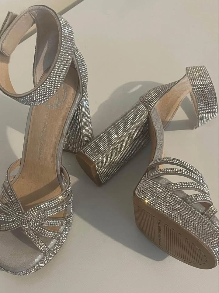 Wishbone party shoes size 5.5 - photo 3