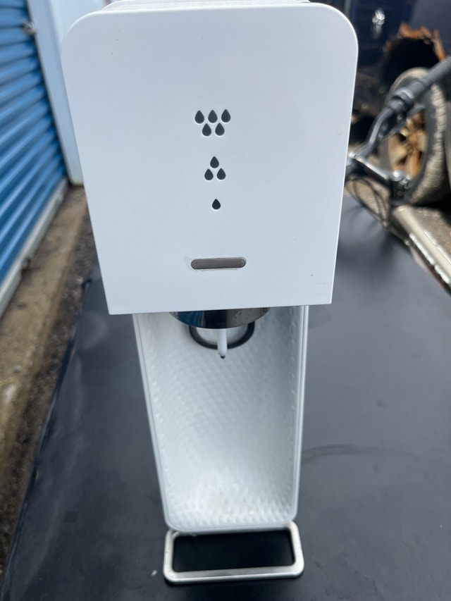 SodaStream Source Sparkling Water Maker - White