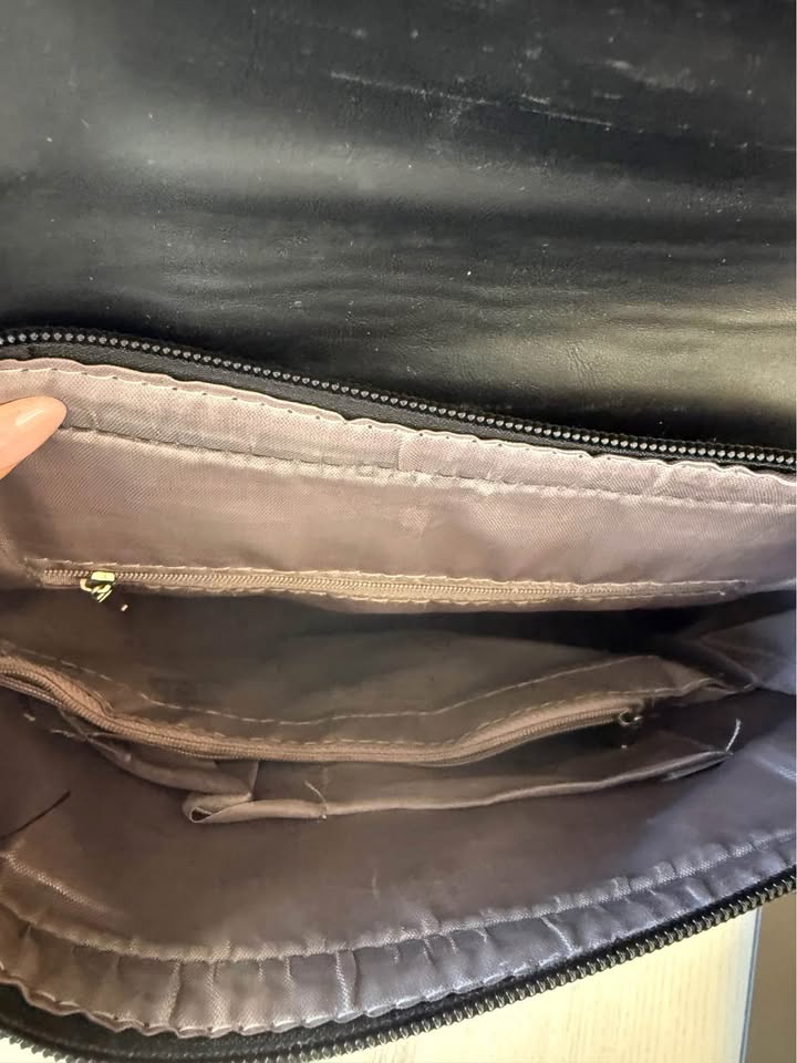 Black Backpack - photo 3