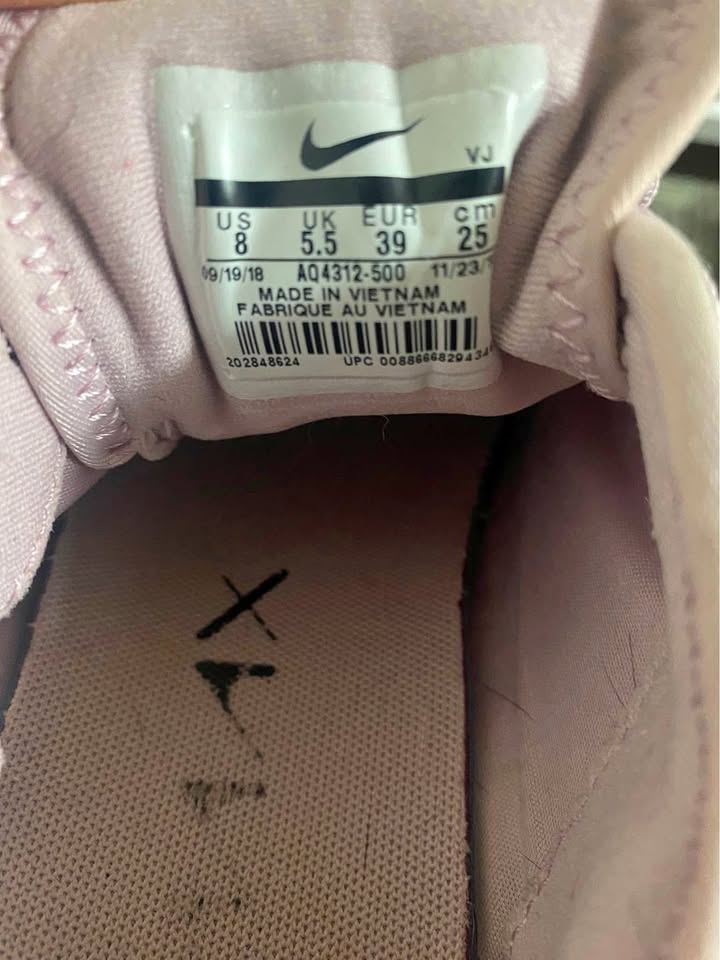 Nike air max pink