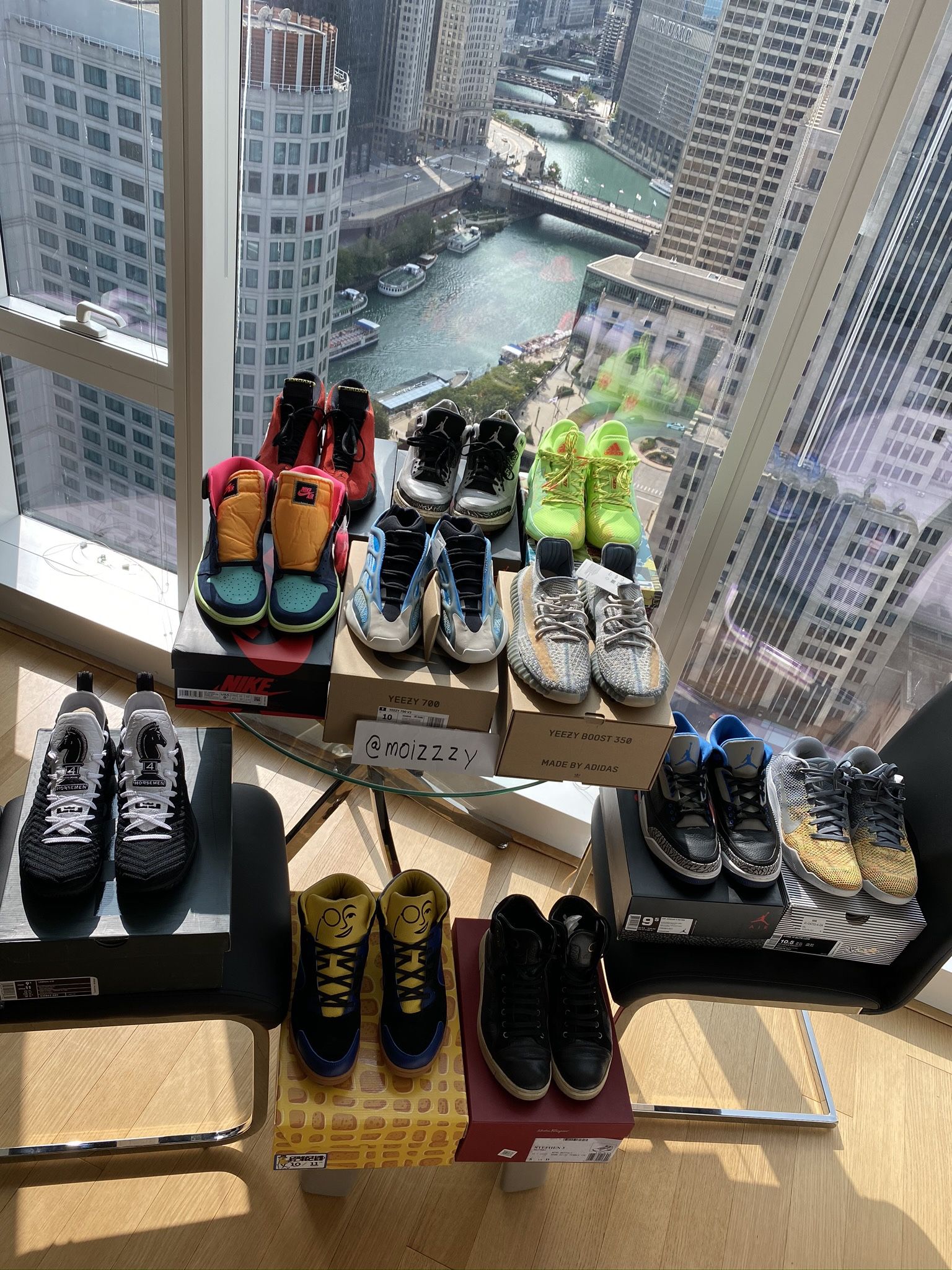 KAWS Supreme Kith Dolce Gabbana Nike Yeezy Jordan OVO Lebron - photo 2