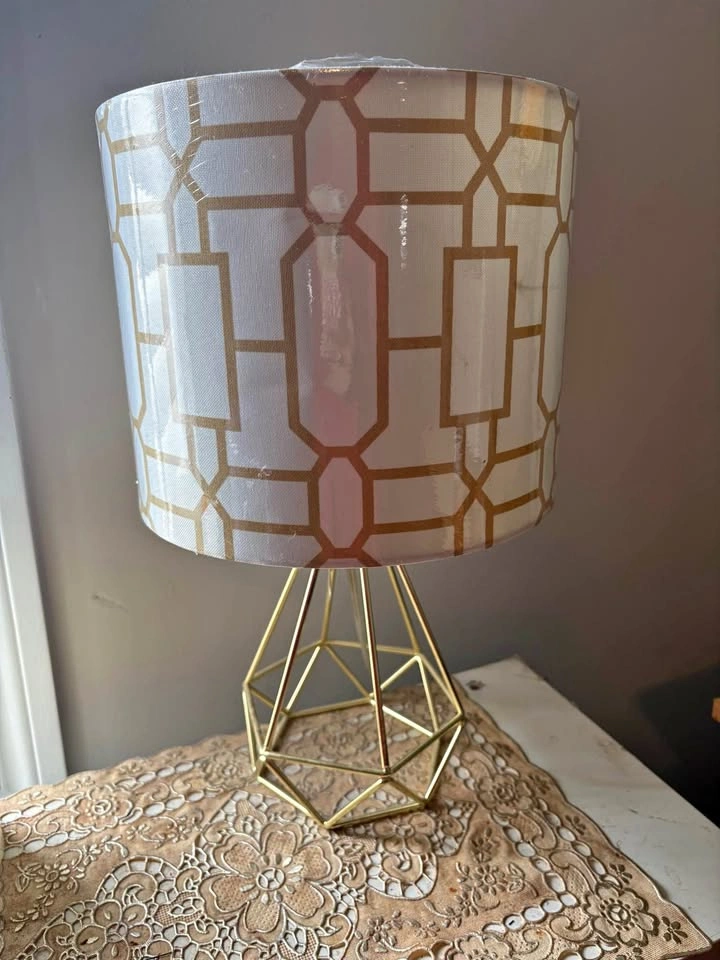 House decorations moving sale