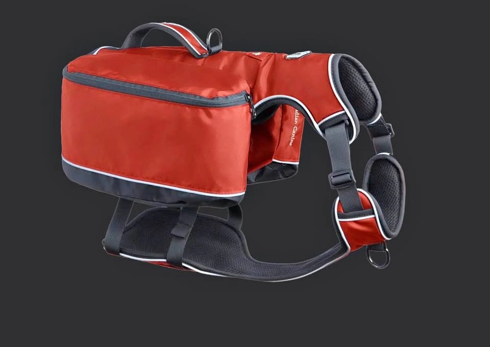 Traverse Canadian Canine Dog Day Pack