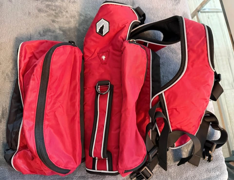 Traverse Canadian Canine Dog Day Pack - photo 2