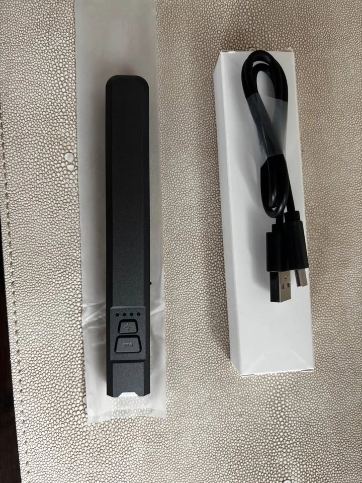 New Laser Tracer Pen 1000 Lumens Slim Pocket Flashlight - photo 2