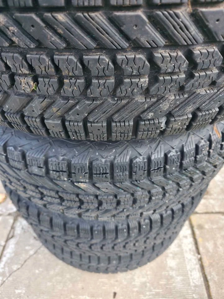 215/70R16 Firestone Winter Tires on Rims - Set of 4 - photo 3