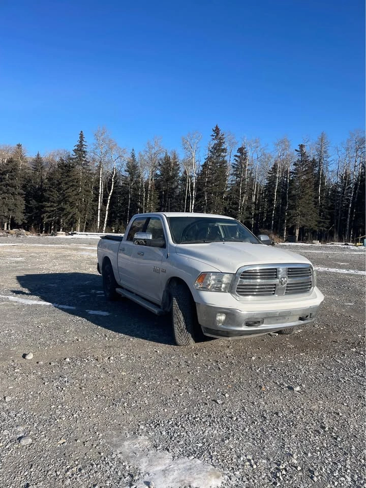 2015 Dodge Ram 1500 Crew Cab - photo 2