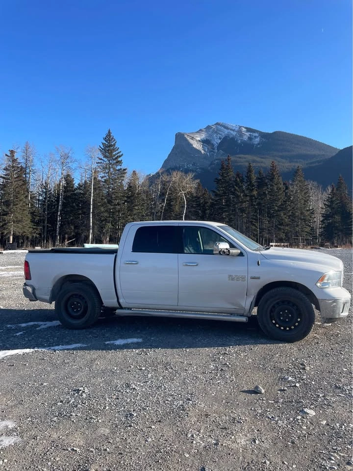 2015 Dodge Ram 1500 Crew Cab - photo 3