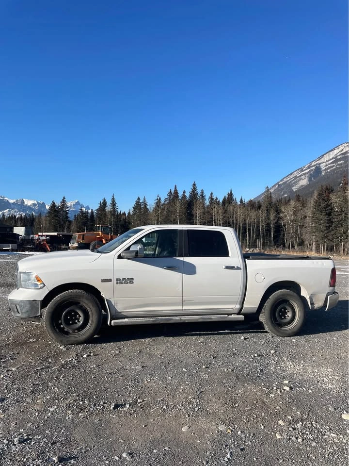 2015 Dodge Ram 1500 Crew Cab - photo 4