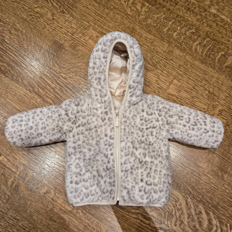 Baby GAP Reversible Spring Jacket 6-12M NWT - photo 4