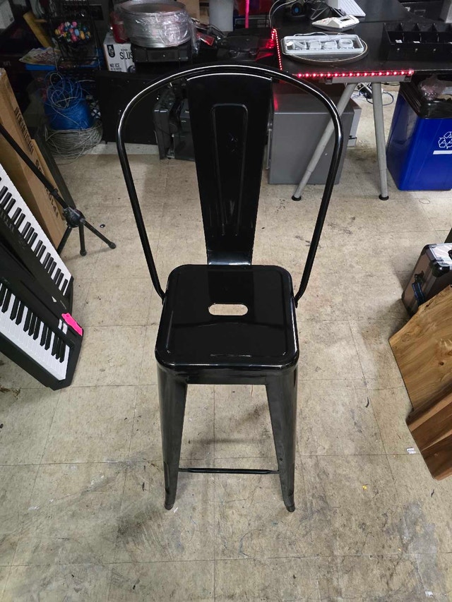 8 tall kitchenette chairs with backs - photo 2