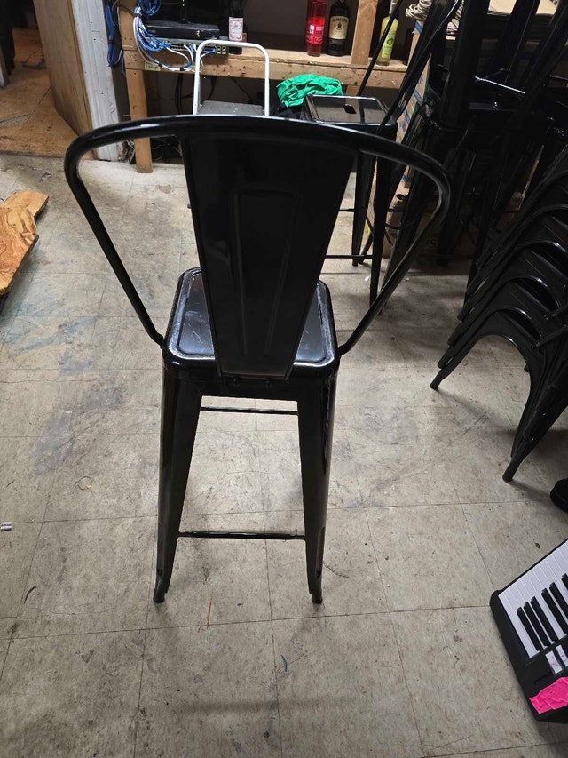 8 tall kitchenette chairs with backs - photo 3