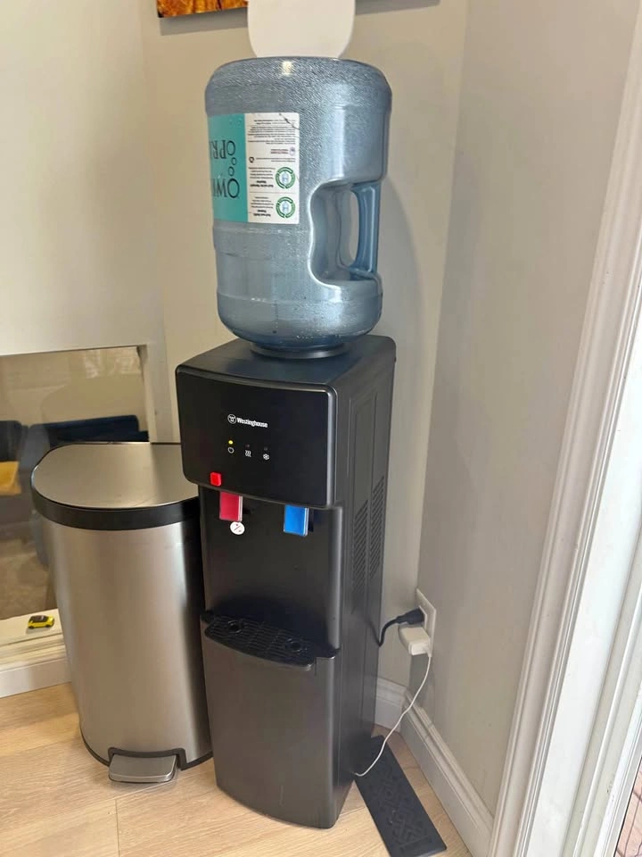 Westinghouse Top-Loading Water Dispenser