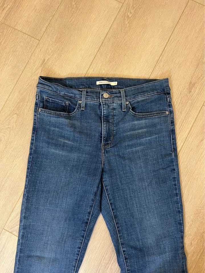 LEVI’S 314 Straight Leg Jeans Size 31 - photo 2