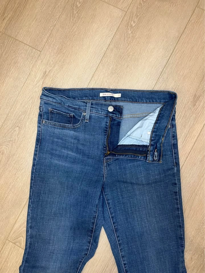 LEVI’S 314 Straight Leg Jeans Size 31 - photo 3