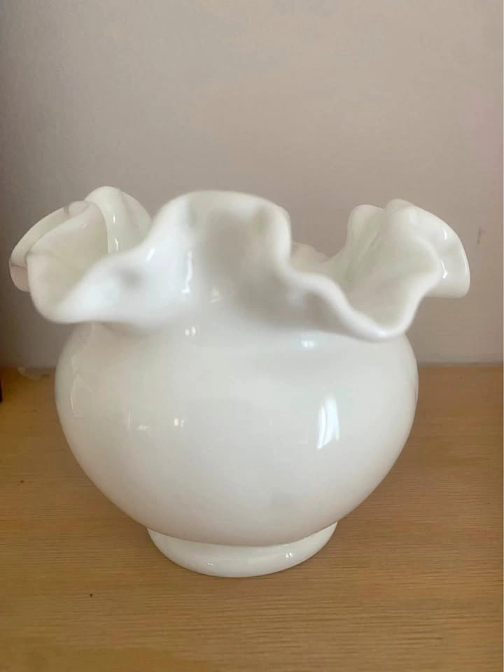 Vintage Fenton White Milk Glass Ruffled Rose Bowl Vase