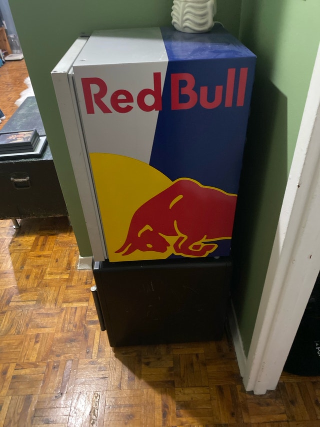 red bull fridge - photo 2