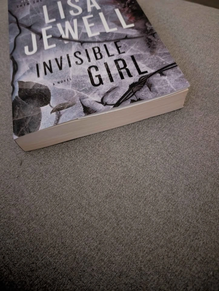 Invisible Girl by Lisa Jewell novel - photo 5