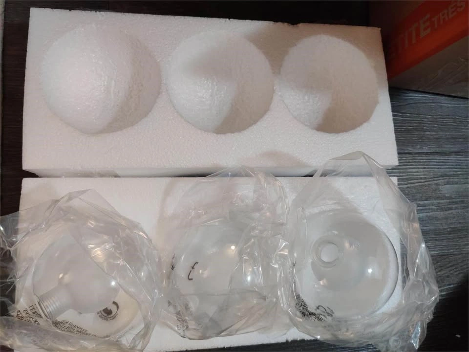 NEW OOWOLF three headed glass wall light - photo 3