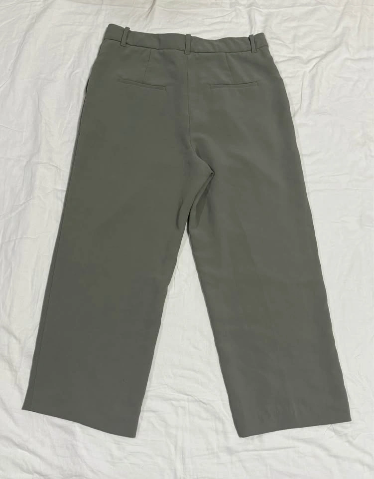 Aritzia Effortless Pants - Grey - photo 2