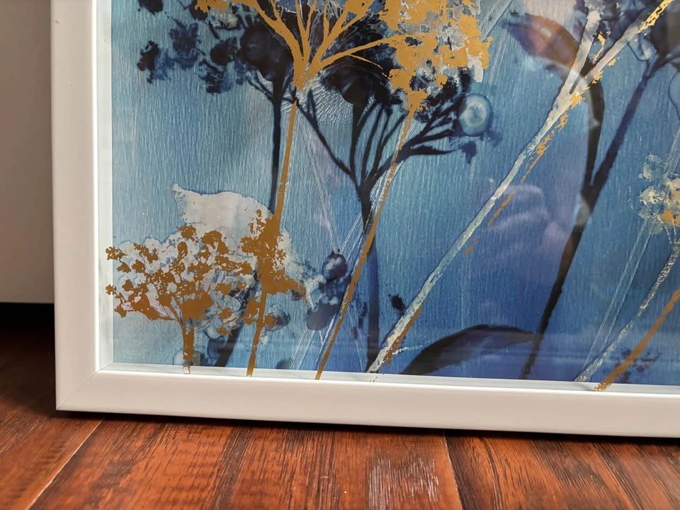 Pretty Blue/Gold 3D Flower Wall Art in White Frame - photo 2