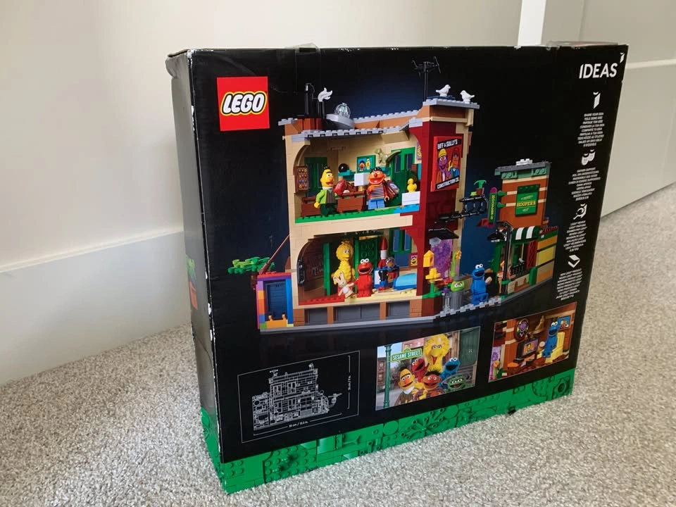 LEGO Ideas Sesame Street 123 Building Set #21324 - photo 4