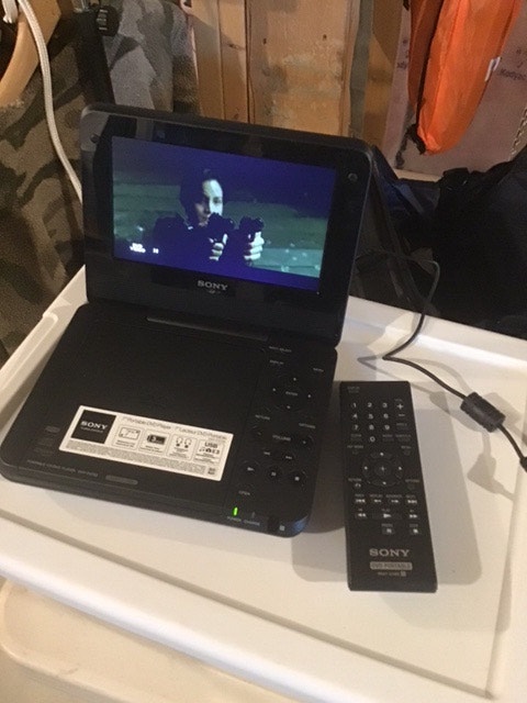 Sony 7" Portable DVD Player with Case