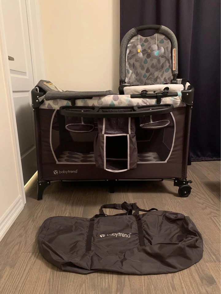 Baby Trend Playpen with Bassinet and Changer - photo 4