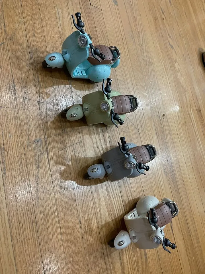 Scooter/Motorcycle for Labubu Doll with Light and Music image indicator(6)