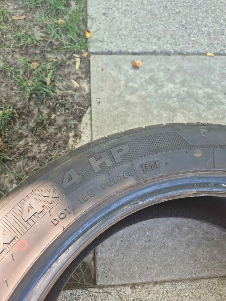 225 55 18 Single Tire - photo 2