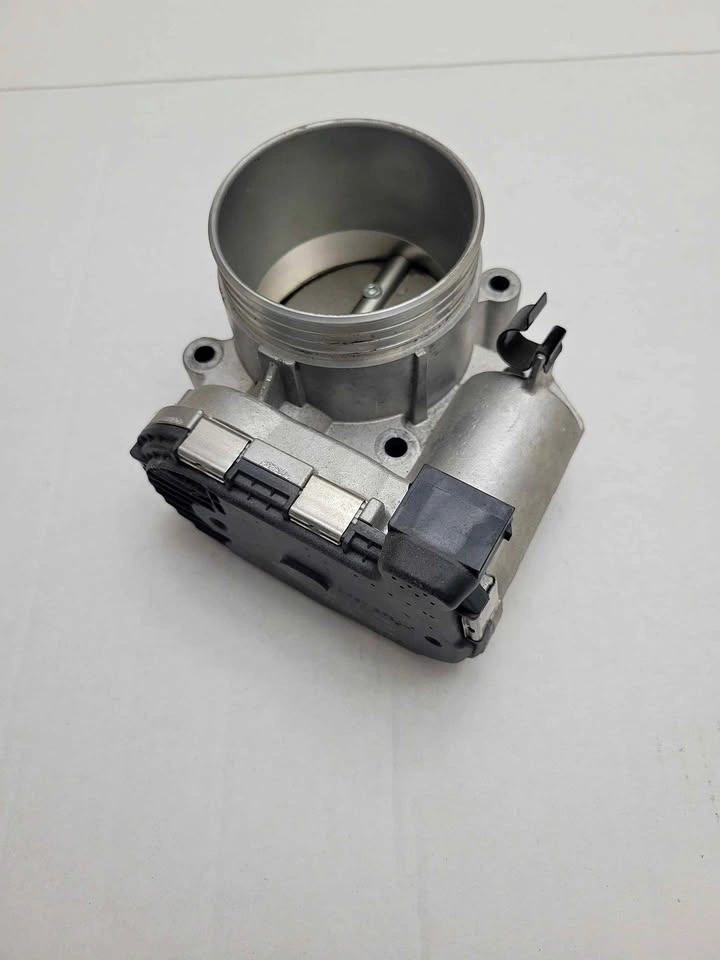 Volvo S60 2.3L T5 Throttle Body