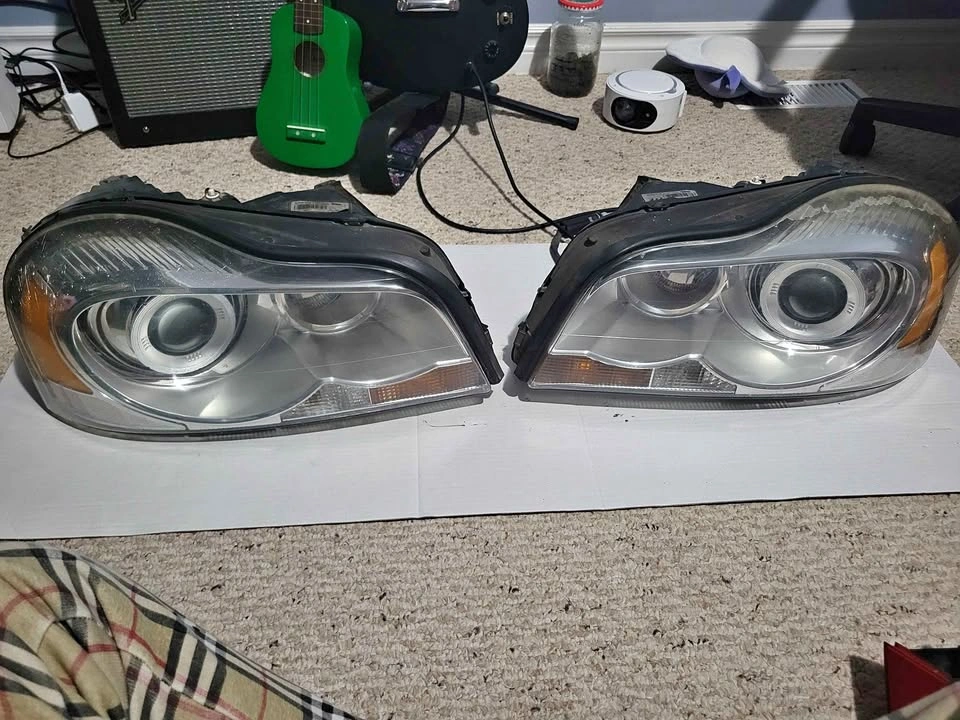 2007-2014 Volvo XC90 HID Headlights (L&R)