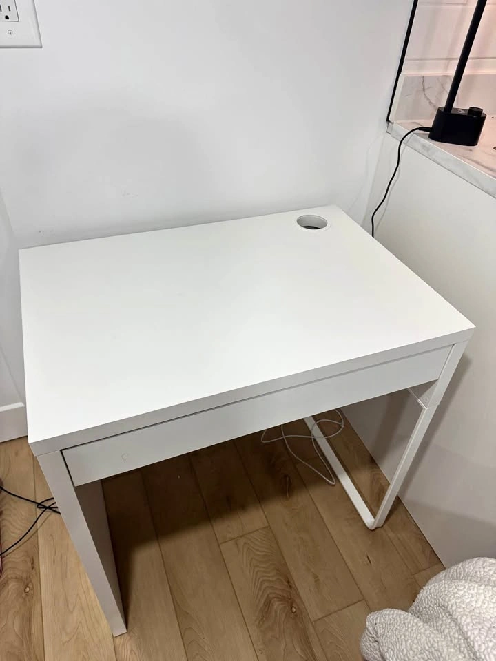 IKEA Micke white desk