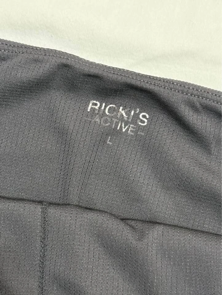 BUNDLE Cropped Activewear Tanks - photo 4