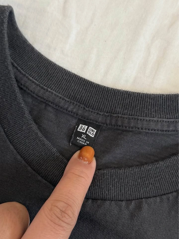Uniqlo Cropped T-Shirt - photo 3