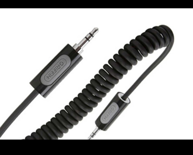 Griffin 3.5mm Audio AUX Coiled Cable (2 Available) - photo 5