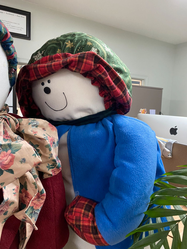 Very large stuffed snowman and snowwoman - photo 3