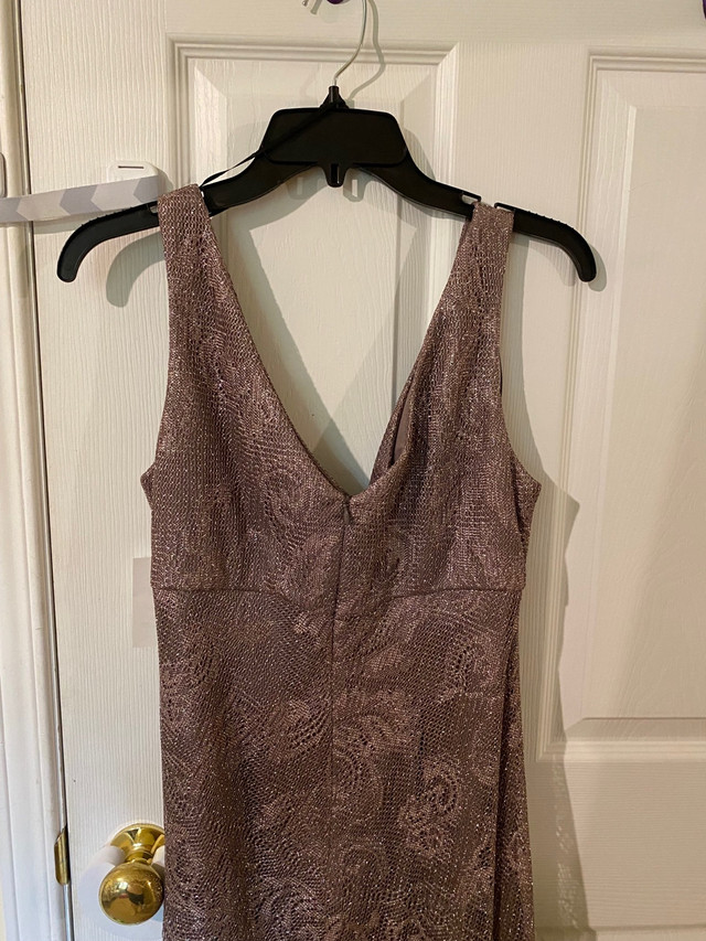 BNWT Stunning gown! - photo 2