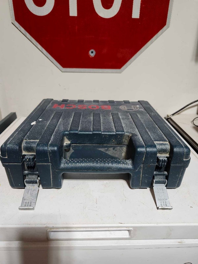 Bosch 14.4V Drill with Batteries and Case
