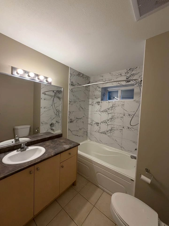 Legal Basement Suite - Willoughby Langley - photo 5