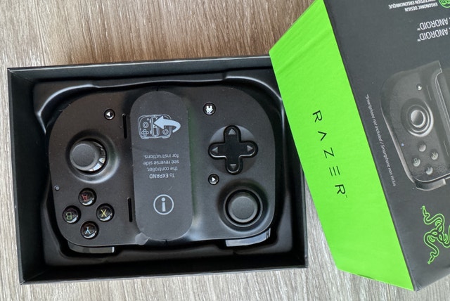 Razer Kishi Mobile Game Controller V1 /Gamepad for Android USB-C - photo 3