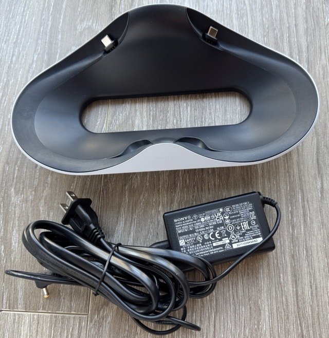 PlayStation VR2 Sense Controller Charging Station