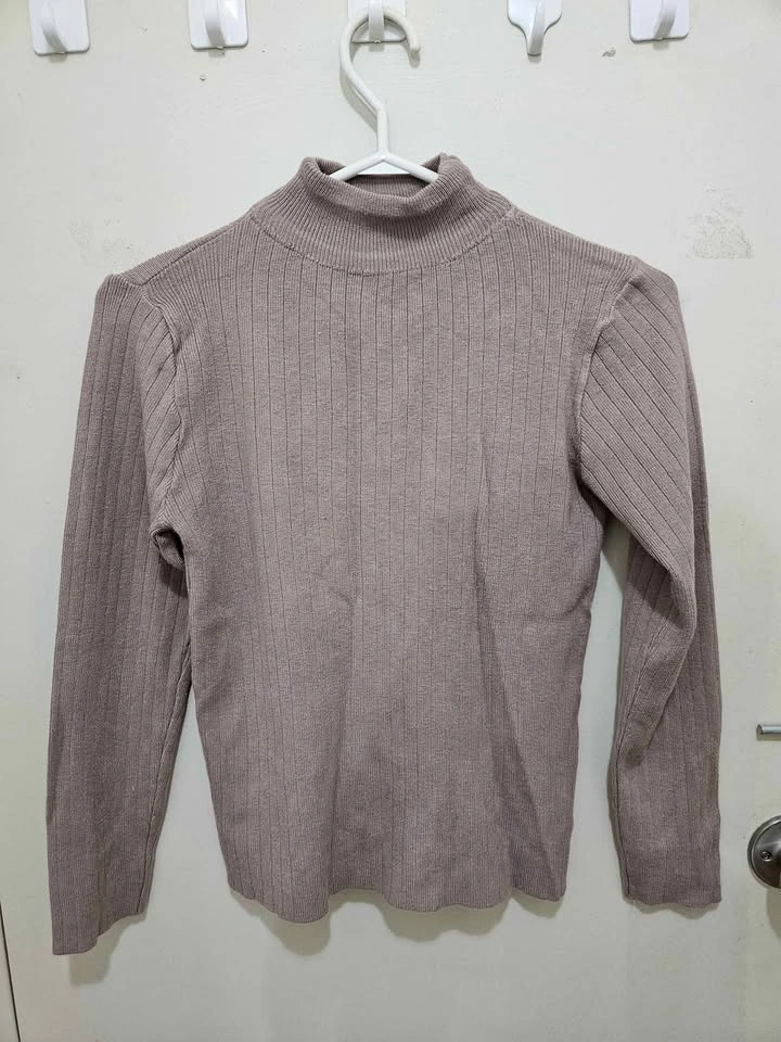 Turtlenecks (2 items) - photo 2