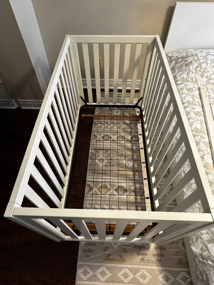 Forever Eclectic SOHO 4-in-1 Convertible Crib - White - photo 2