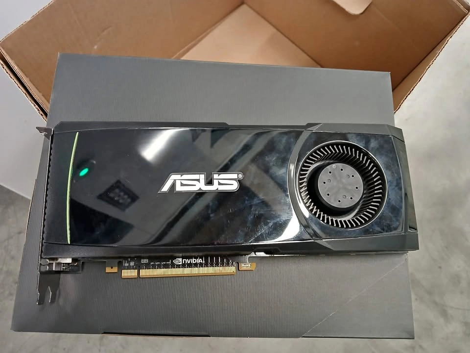 ASUS GeForce GTX 570 1280MB GDDR5 PCI Express Video Card