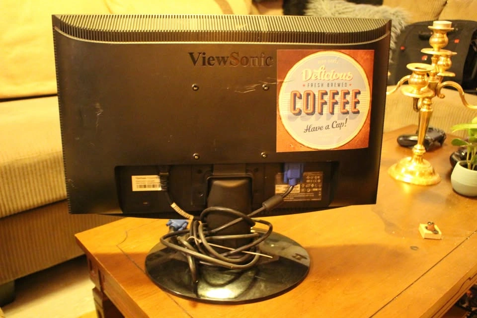 22" Computer Monitor - photo 2