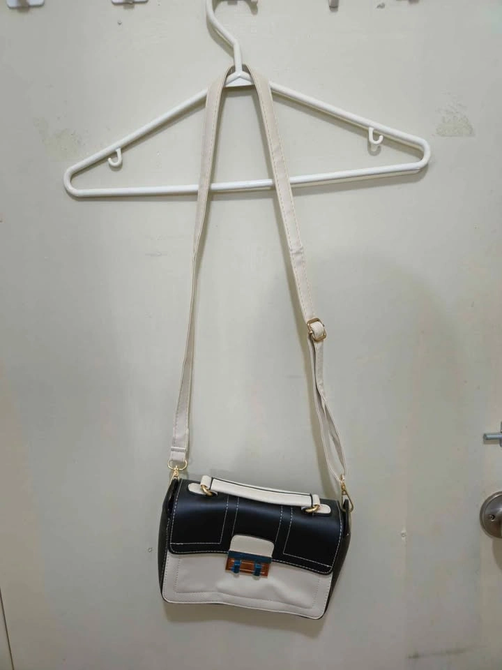 Black & White Crossbody Bag - photo 3