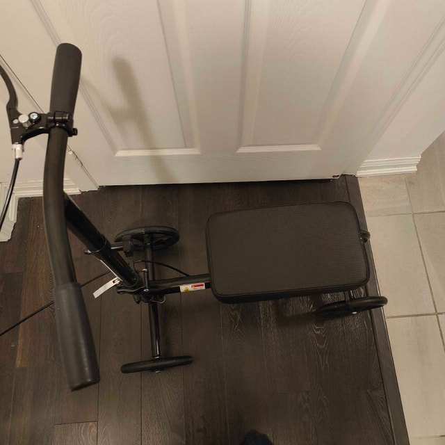 Knee scooter - photo 2