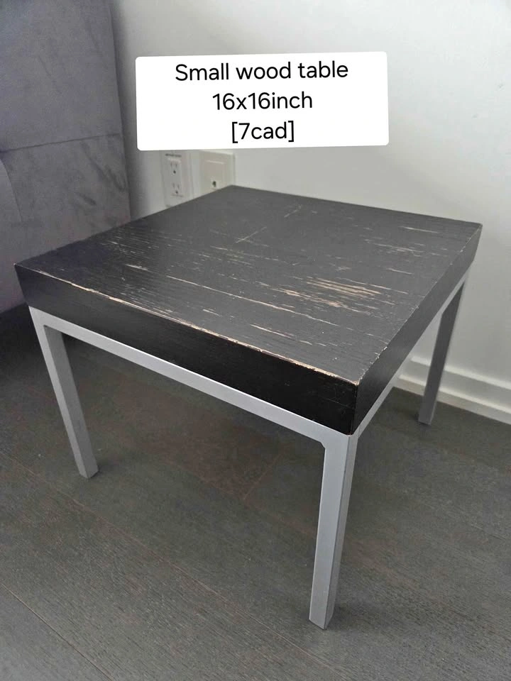 Small wood table 16x16inch