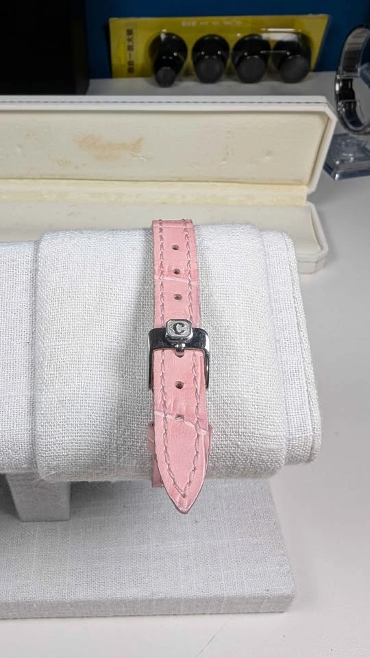 Chopard Happy Diamonds Watch 85 Diamonds >1 Carat - photo 2